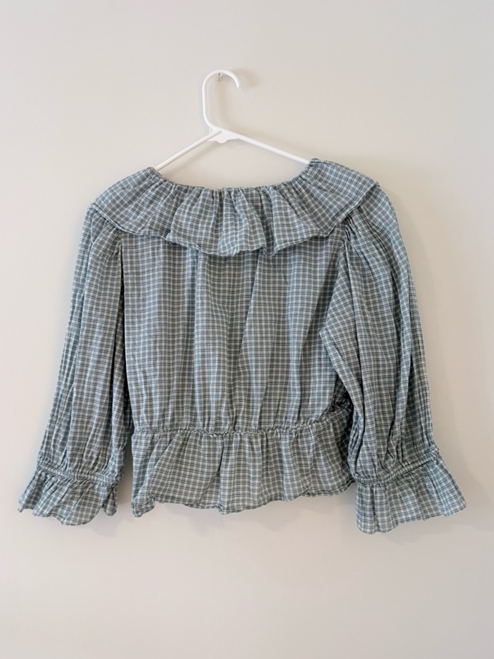 Gap Ruffle Collar V-Neck Top - Picture 2 of 4